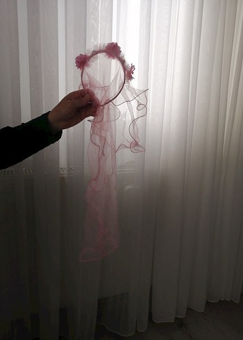 LC Waikiki Pembe Dantel Detaylı Gotik Saç Aksesuarı