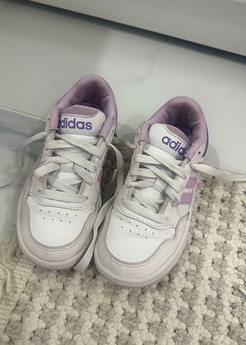 Mor Bağcıklı Adidas Kız Spor Ayakkabı - Görsel 4