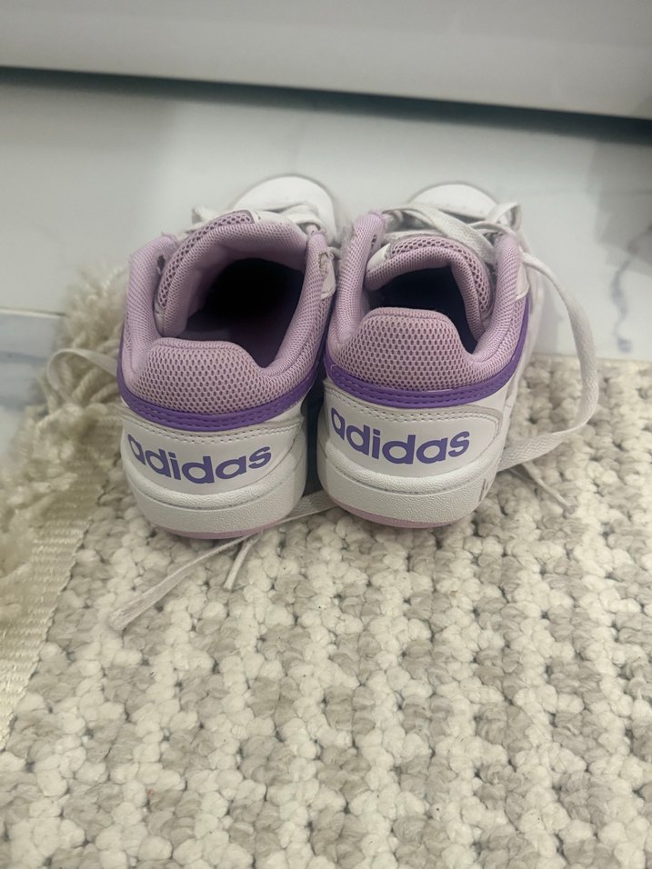 Mor Bağcıklı Adidas Kız Spor Ayakkabı - Görsel 3