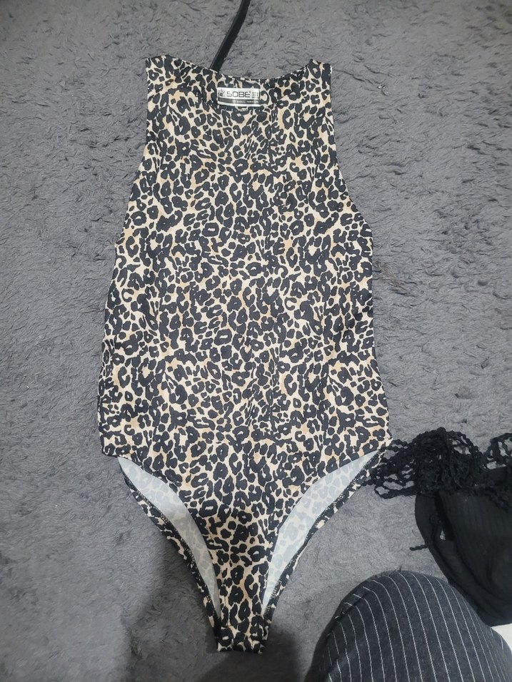 Leopar Desenli Kadın İnce Askılı atlet - Görsel 2