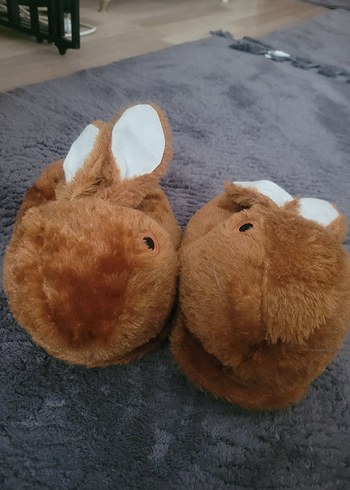 Tavşan Figürlü Sıcak Ev Terliği - Görsel 3