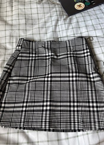 Bershka Ekose Desenli Pilili Mini Etek