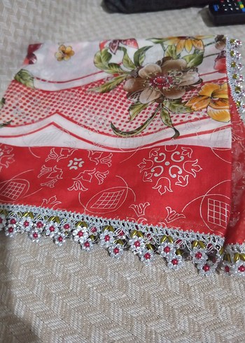 Dantel işlemeli kırmızı vintage kadın eşarp - Görsel 2