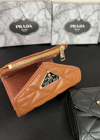  Beden kahverengi Renk Prada Deri Kadın Cüzdanı