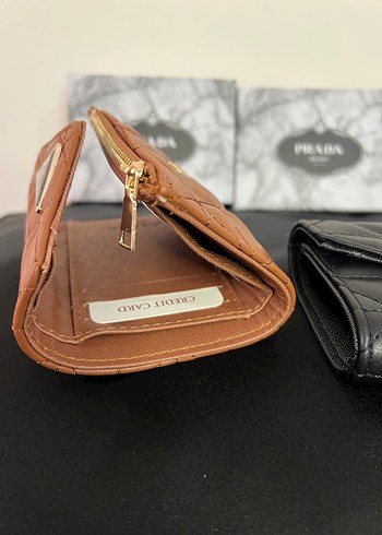 Prada Prada Deri Kadın Cüzdanı