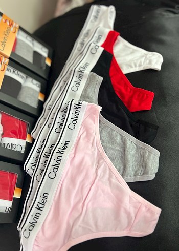 l Beden çeşitli Renk Calvin Klein Çok Renkli Kadın Külot Seti