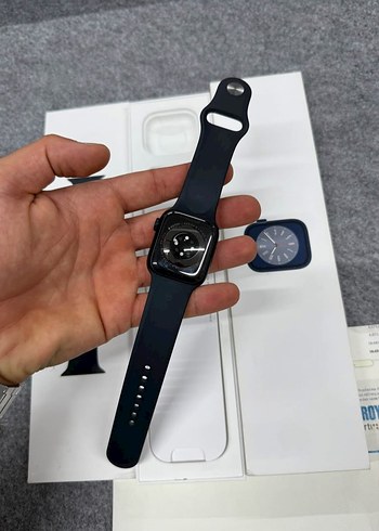 Apple Watch 8 41 MM Akıllı Saat