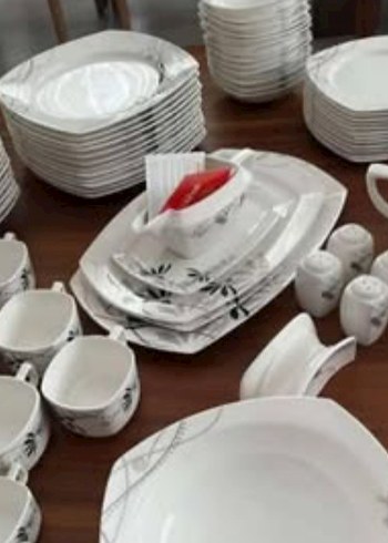  Beden Schafer Kare Porselen Yemek Takımı