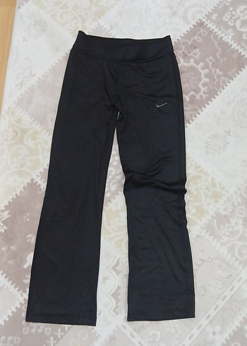 Siyah Kadın Rahat Kesim Spor Tayt
