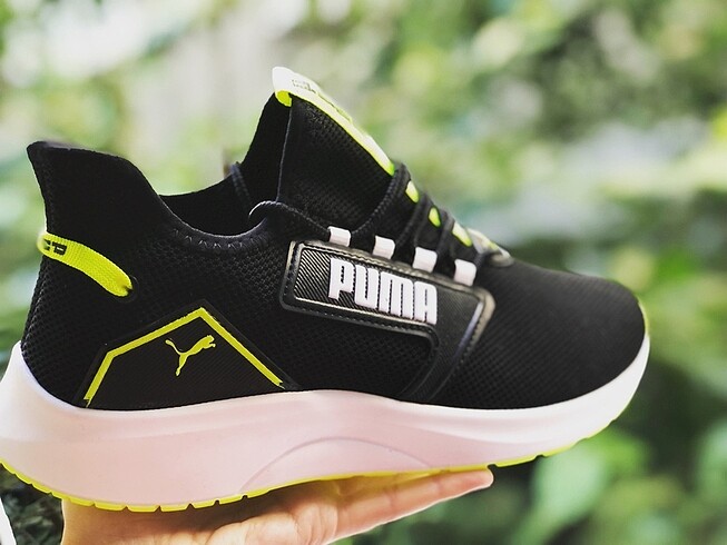 Puma Esnek spor ayakkabı