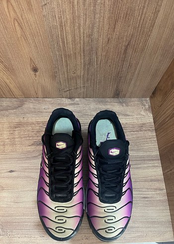 38 Beden Nike spor ayakkabı