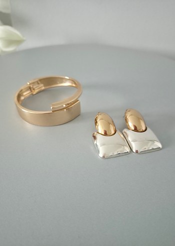 Parisian Tarz Altın Renk Mini Tokalı Küpe ve bileklik - Görsel 2