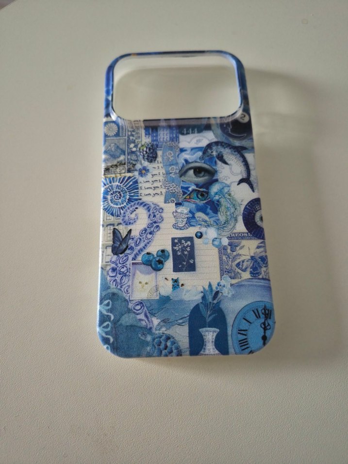 Parlak Mavi ve Siyah Telefon Kılıfları - Görsel 4