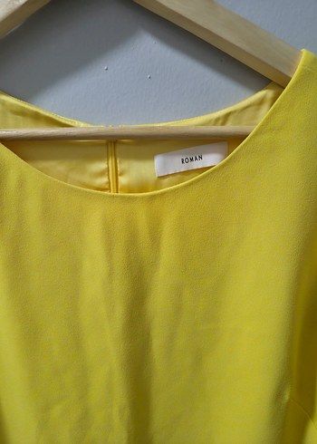 Sarı V Yakalı Midi Kadın Elbise - Görsel 3