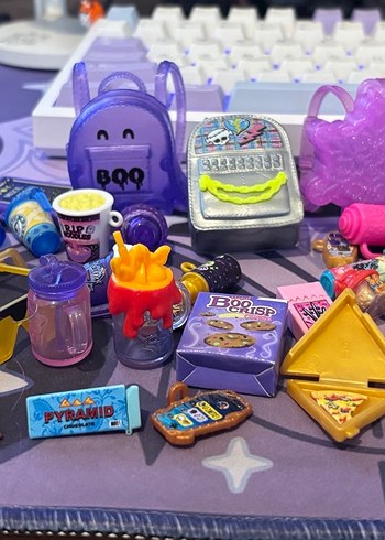 Çeşitli Renkli Oyuncak ve Mini Aksesuar Seti - MONSTER HIGH - Görsel 2