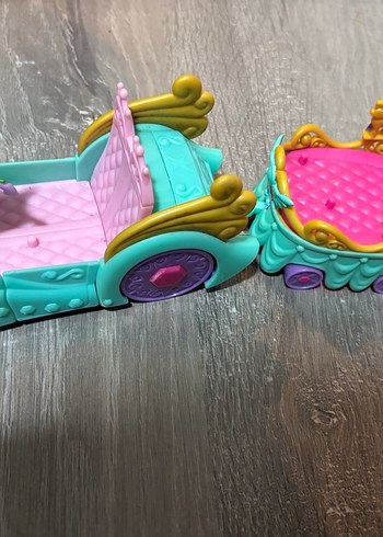 My Little Pony Prenses kutlama arabası - Görsel 4