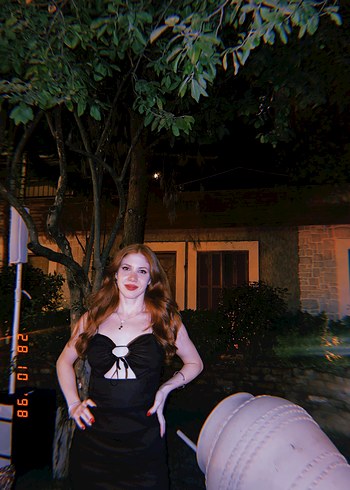 Trendyol & Milla Siyah Uzun Drapeli Strappy V Yaka Goth Elbise