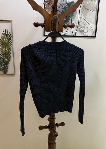 Gri Düğmeli Kadın Hırka - Görsel 3