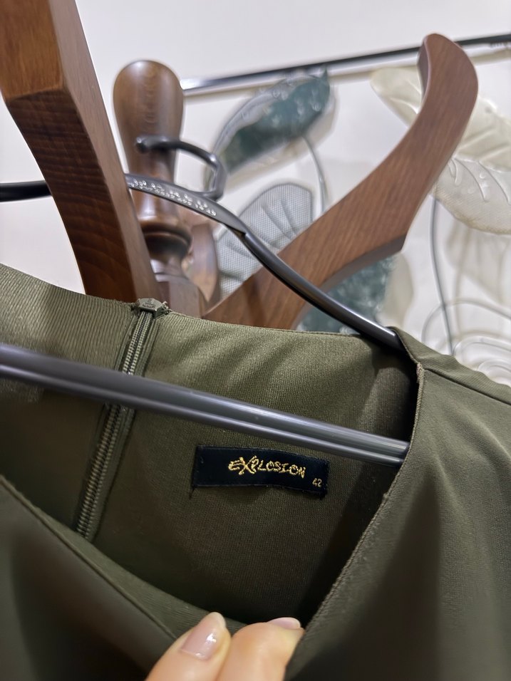 Uzun Kollu Haki Kadın Elbise - Görsel 3