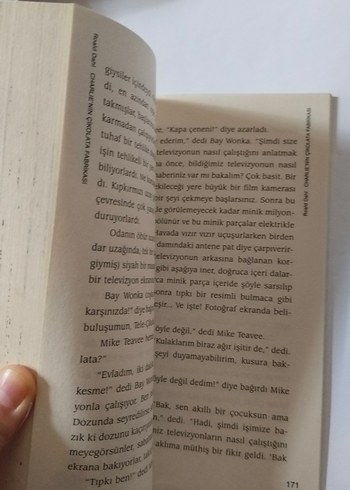 Beden Renk Charlie'nin Çikolata Fabrikası - Roald Dahl