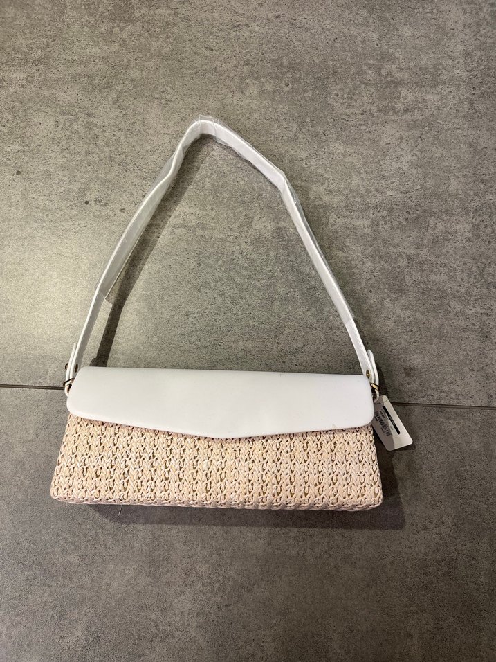 Dantel Detaylı Beyaz Kadın Omuz Çantası - Görsel 2