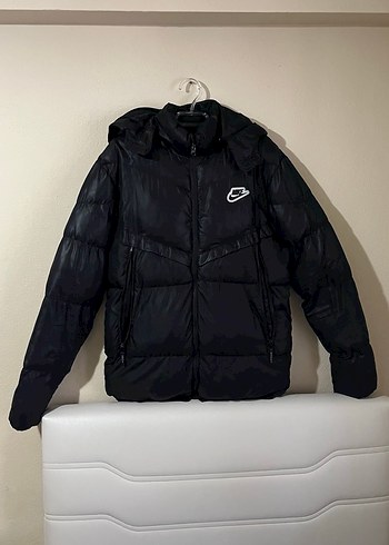 Nike Siyah Erkek Şişme Mont