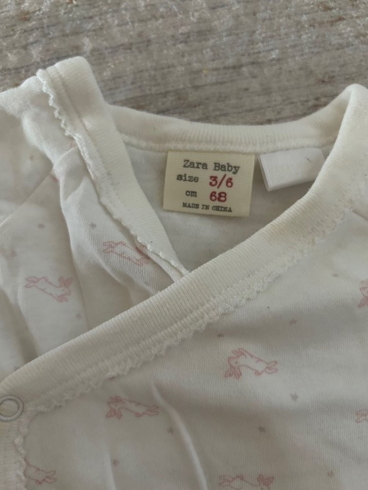 Bebek Kız Uzun Kollu Beyaz V Yaka Body - Görsel 2