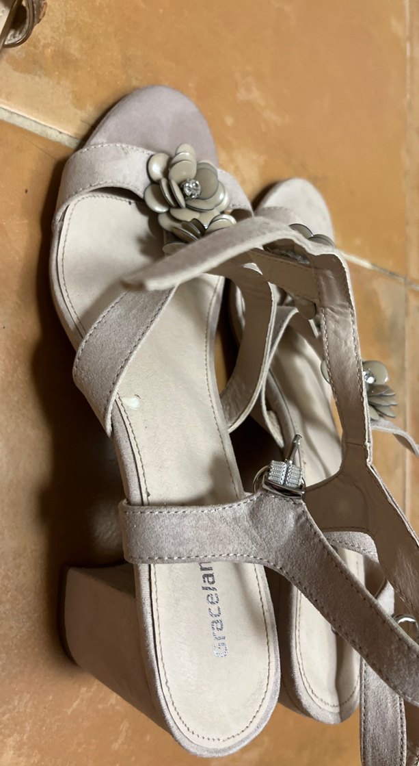 Bej Süet Bohem Çiçekli Dolgu Topuklu Kadın Ayakkabı - Görsel 3