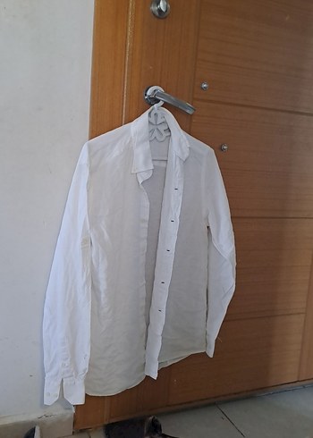 Defacto erkek gömlek sadece 2 kez giyildi