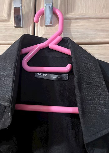 Siyah, uzun kollu, düğmeli erkek gömlek - Görsel 2