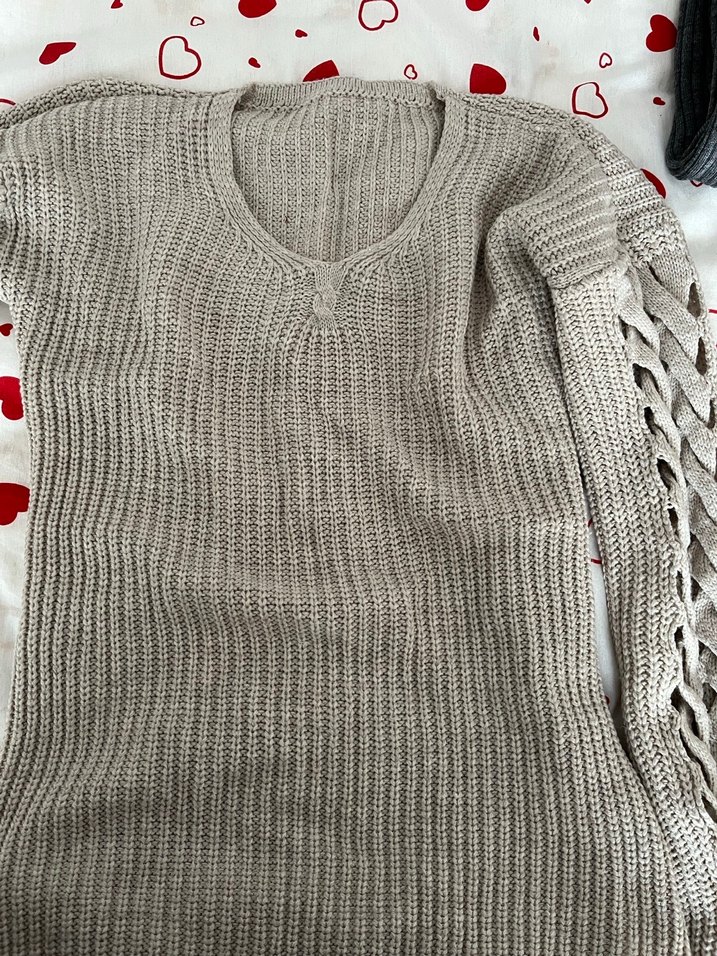 Gri V Yaka Örgü Kadın Kazak - Görsel 2