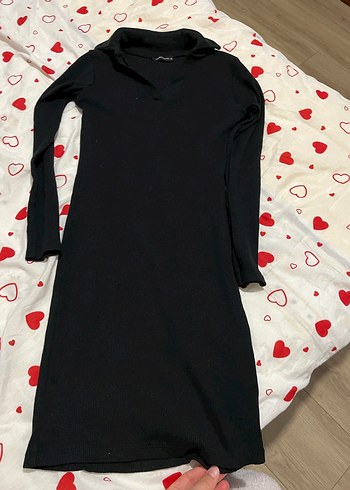 Siyah Uzun Kollu Yüksek Yakalı Uzun Elbise - Görsel 3