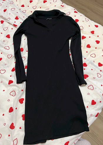 Siyah Uzun Kollu Yüksek Yakalı Uzun Elbise - Görsel 4