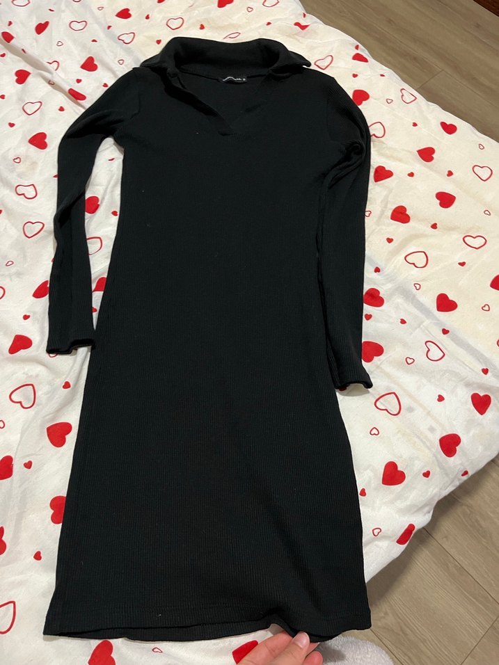 Siyah Uzun Kollu Yüksek Yakalı Uzun Elbise - Görsel 3