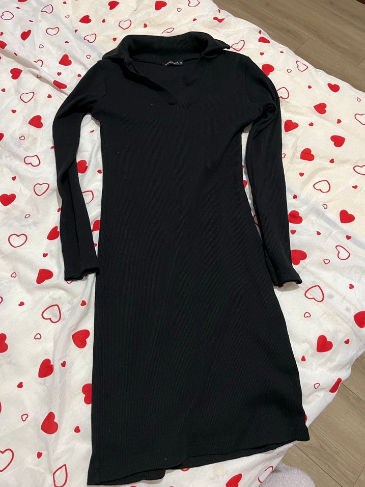 Siyah Uzun Kollu Yüksek Yakalı Uzun Elbise - Görsel 4