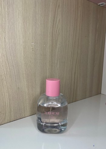 Tuberose Kadın Parfümü Pembe Kapaklı