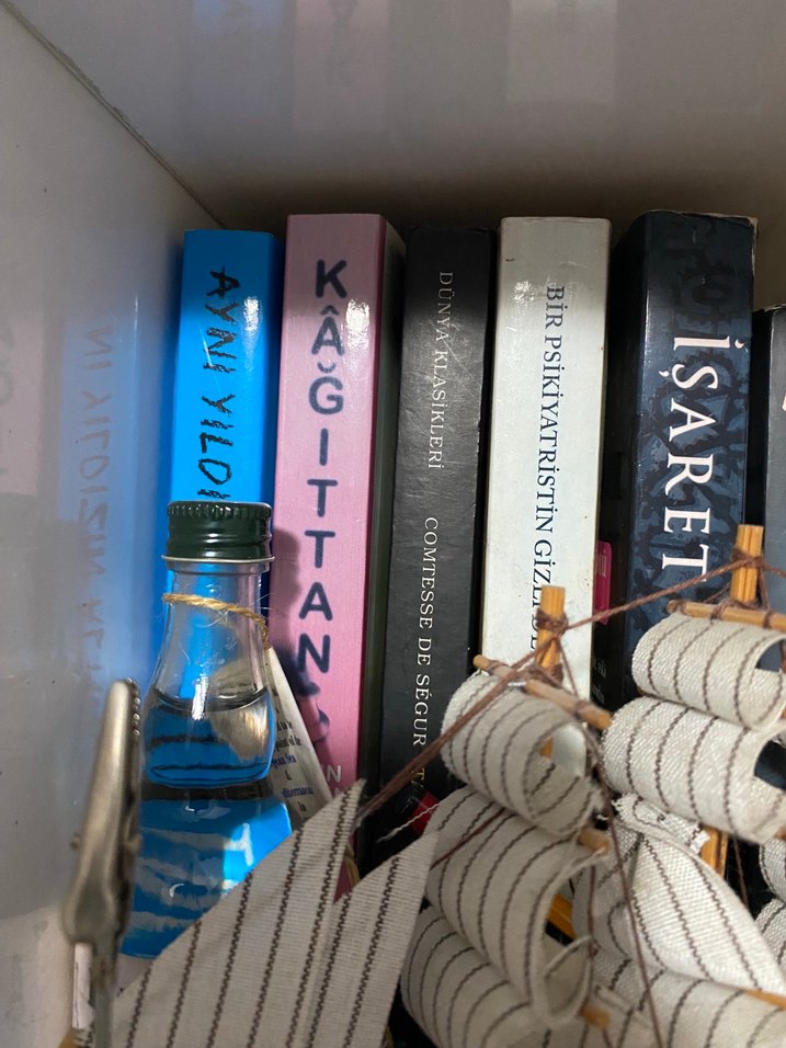 Kitap — görsel 2/4
