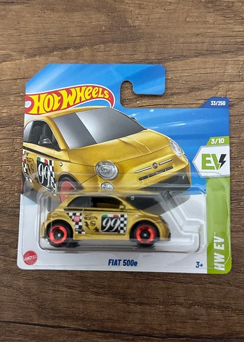 Hot Wheels Sarı Fiat 500e Oyuncak Araba