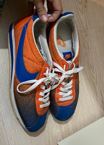Nike Çok Renkli Bağcıklı Kadın Spor Ayakkabı