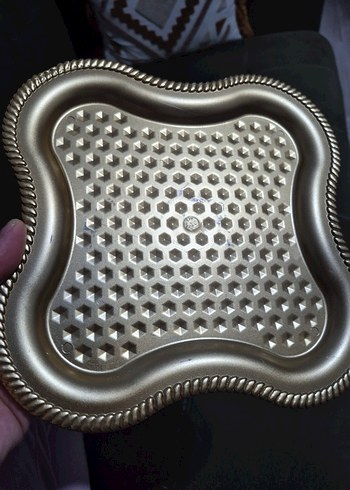 kahve sunum tepsisi gold plastik 4'lü - Görsel 3