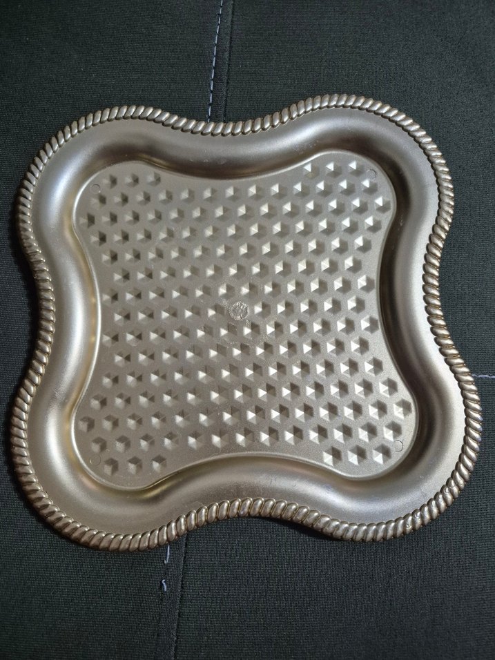 kahve sunum tepsisi gold plastik 4'lü - Görsel 4