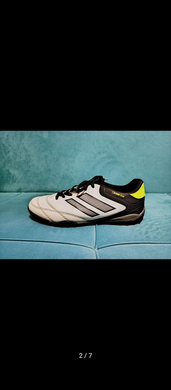 Halı Saha ayakkabısı - Görsel 2