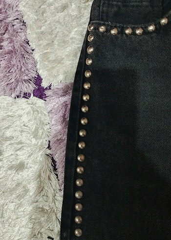 Pul İşlemeli Siyah Denim Kadın Pantolon - Görsel 3