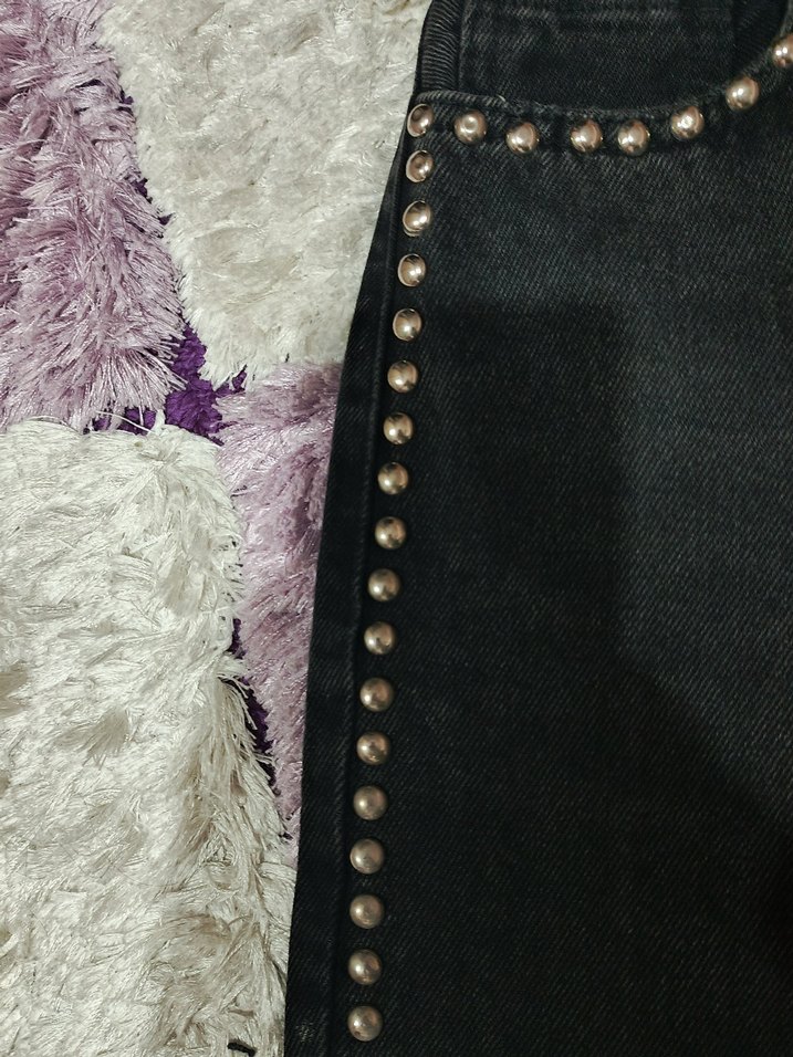 Pul İşlemeli Siyah Denim Kadın Pantolon - Görsel 3