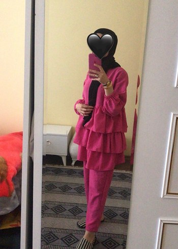 Pembe Uzun Kollu Fırfırlı Kadın Takım