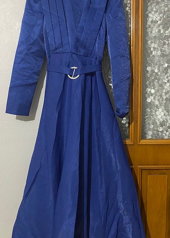 Uzun Kollu Drapeli Parlak Mavi Vintage Elbise