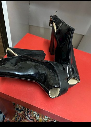 Siyah rugan Yüksek Topuklu - Görsel 5