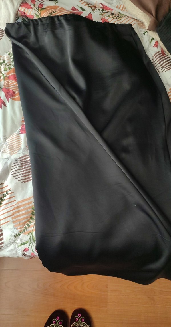 siyah saten etek - Görsel 2