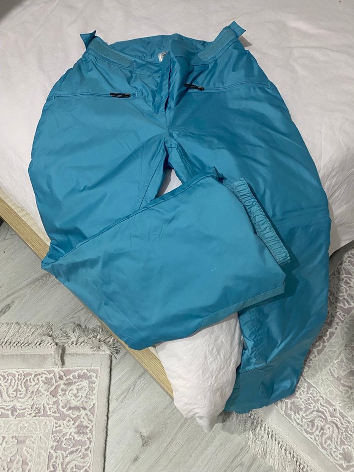 Gri,mavi renkli kar kıyafeti - Görsel 2