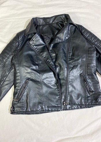 44 Beden Siyah Deri Biker Ceket